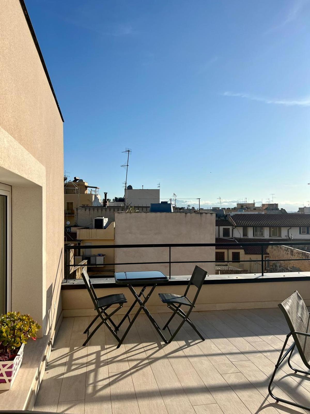 Apartment Blue Sky