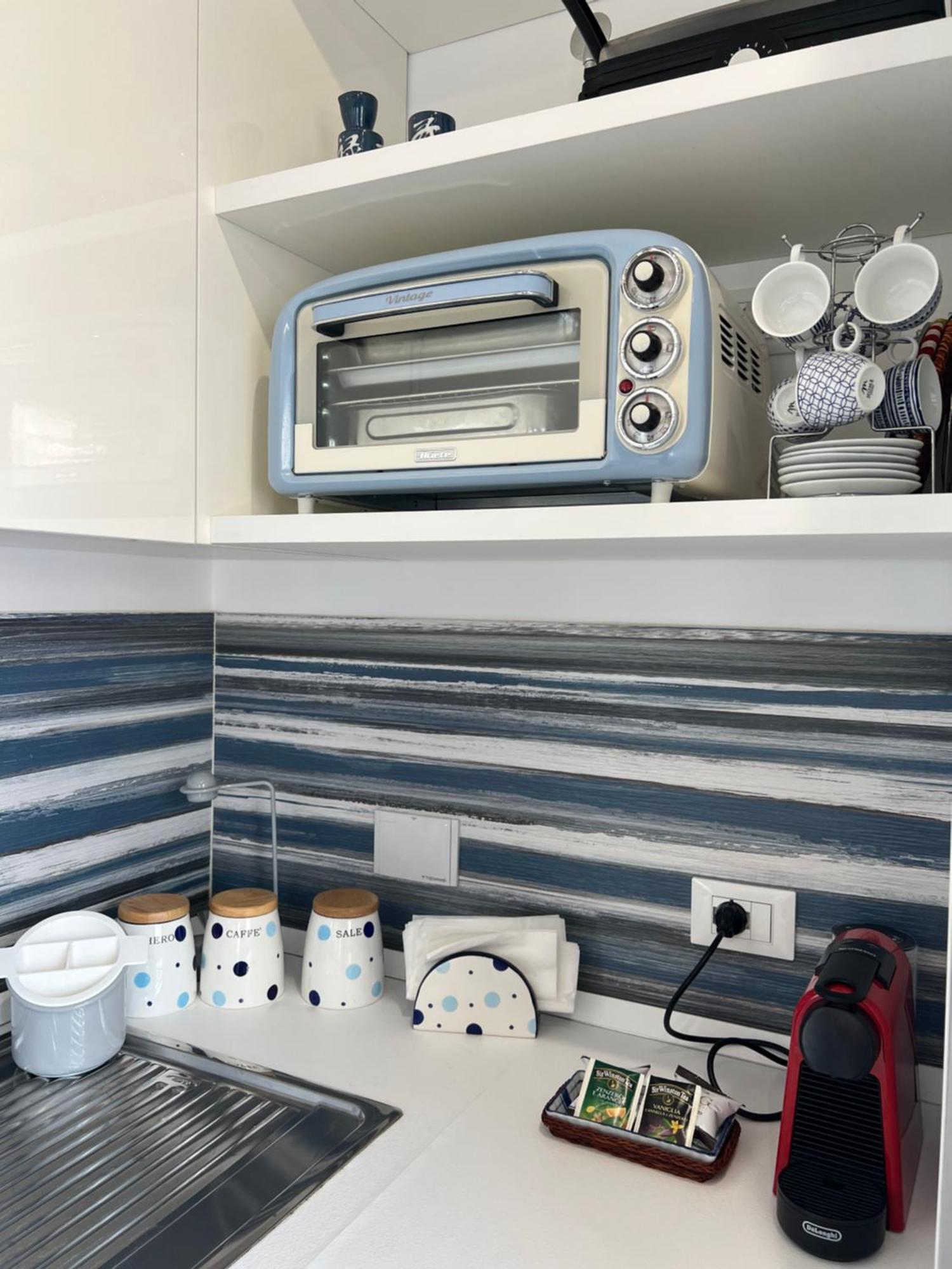 Blue Sky Apartment
